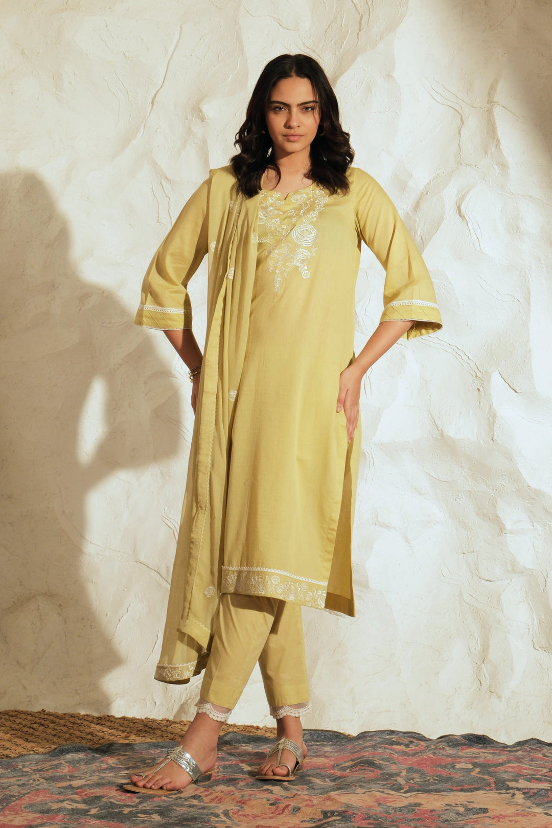 Gulnar - Embroidered Cotton Dupatta Set