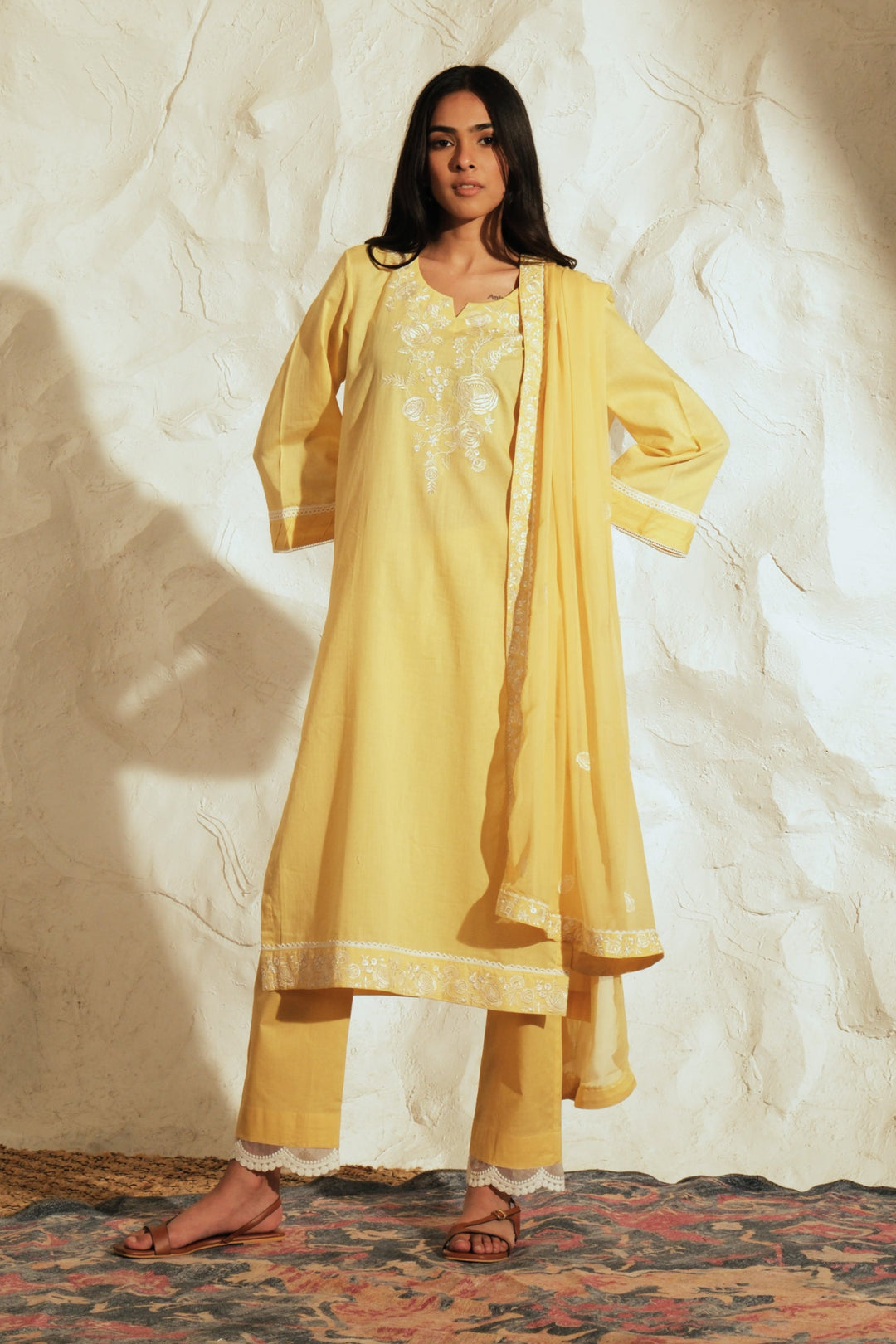 Naisha - Embroidered Cotton Dupatta Set