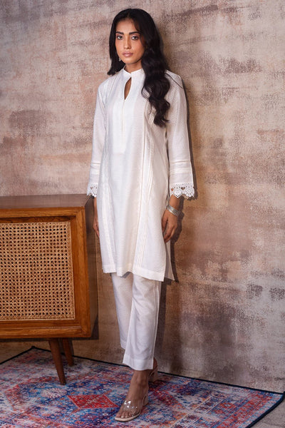 ZAHRA - White Co-ord in Cotton with pleats and lace detailing