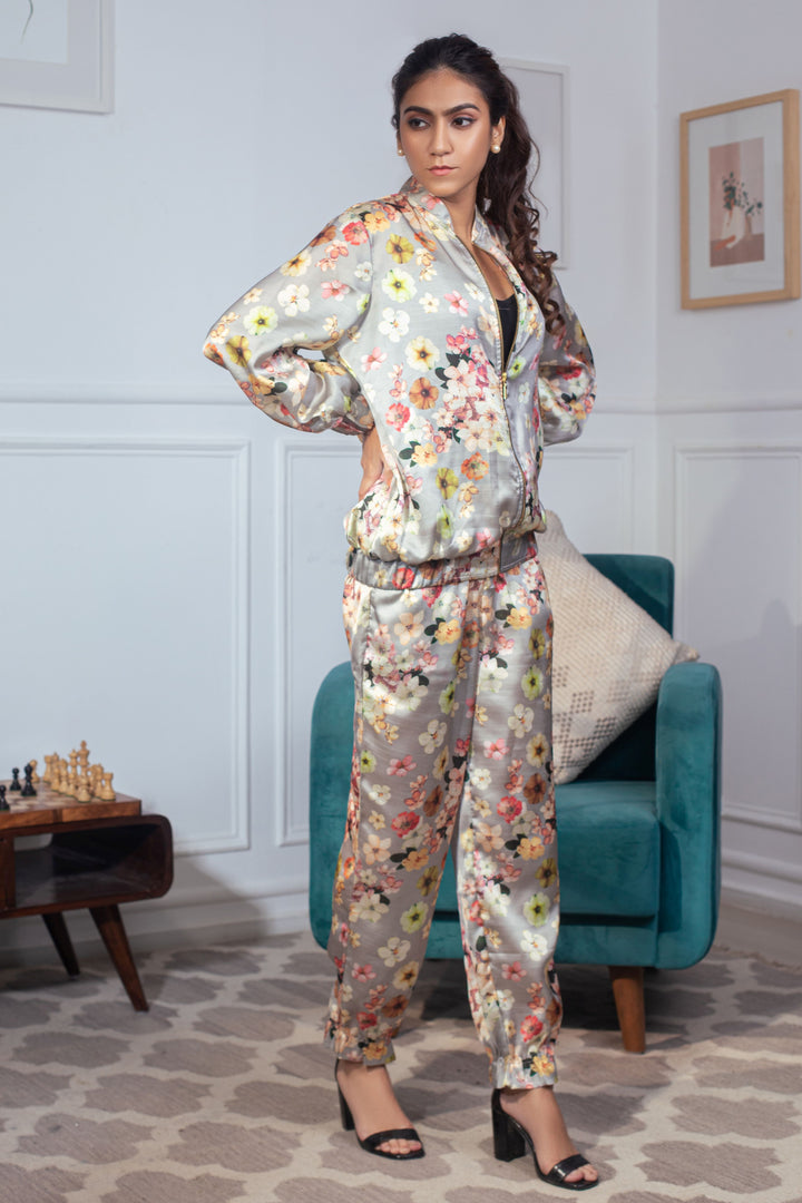 LEILANI - Flower print jogger set