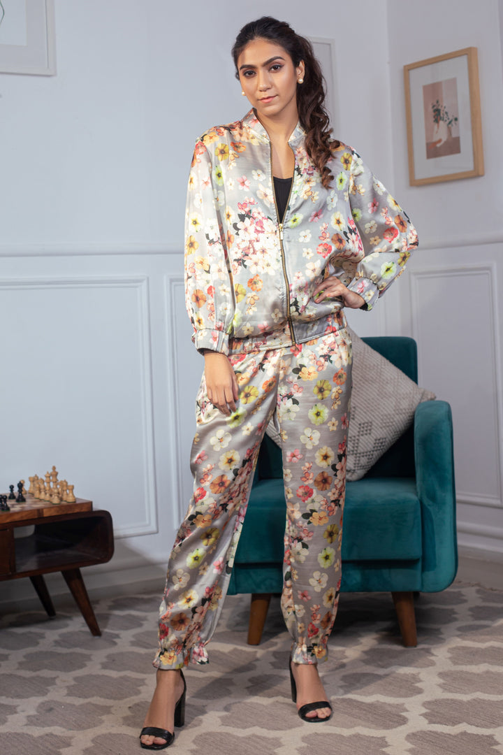 LEILANI - Flower print jogger set