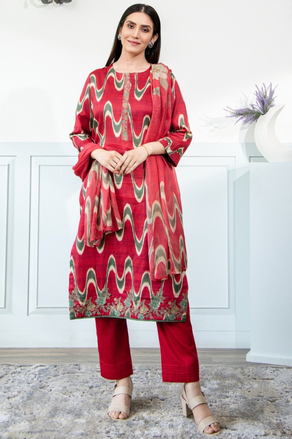 Aarohi- Premium Cotton Silk Set