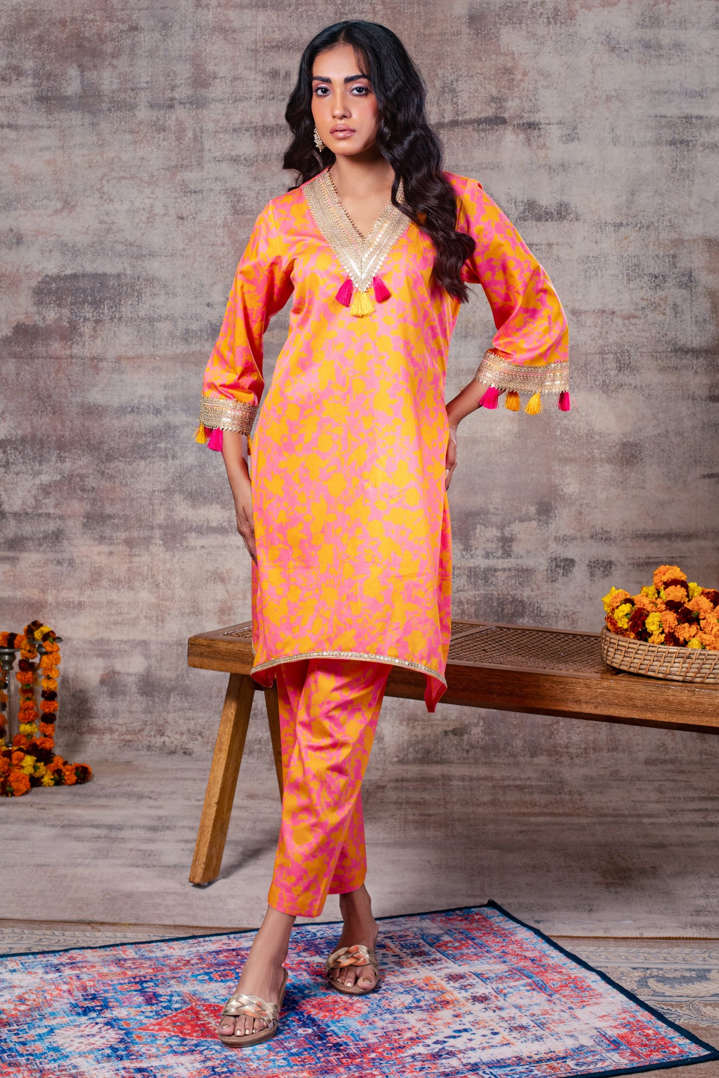 MRINALI - Festive Set in Cotton-Poplin