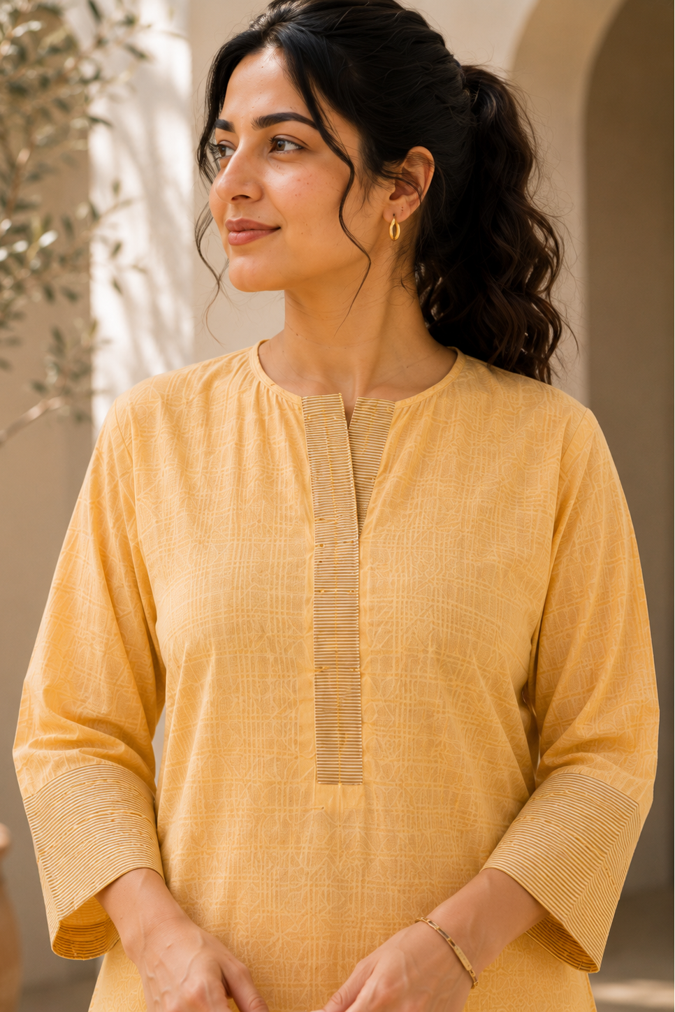 Lumi Contrast Kurta Set