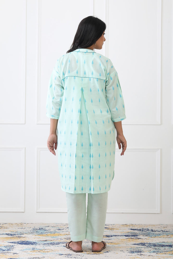 AQUA IKAT KURTA SET WITH DUPATTA