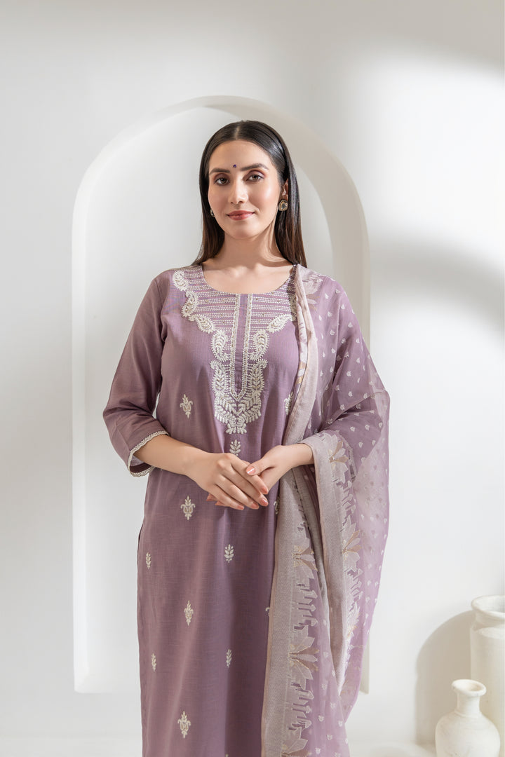 Nazneen - Embroidered Cotton Linen Set