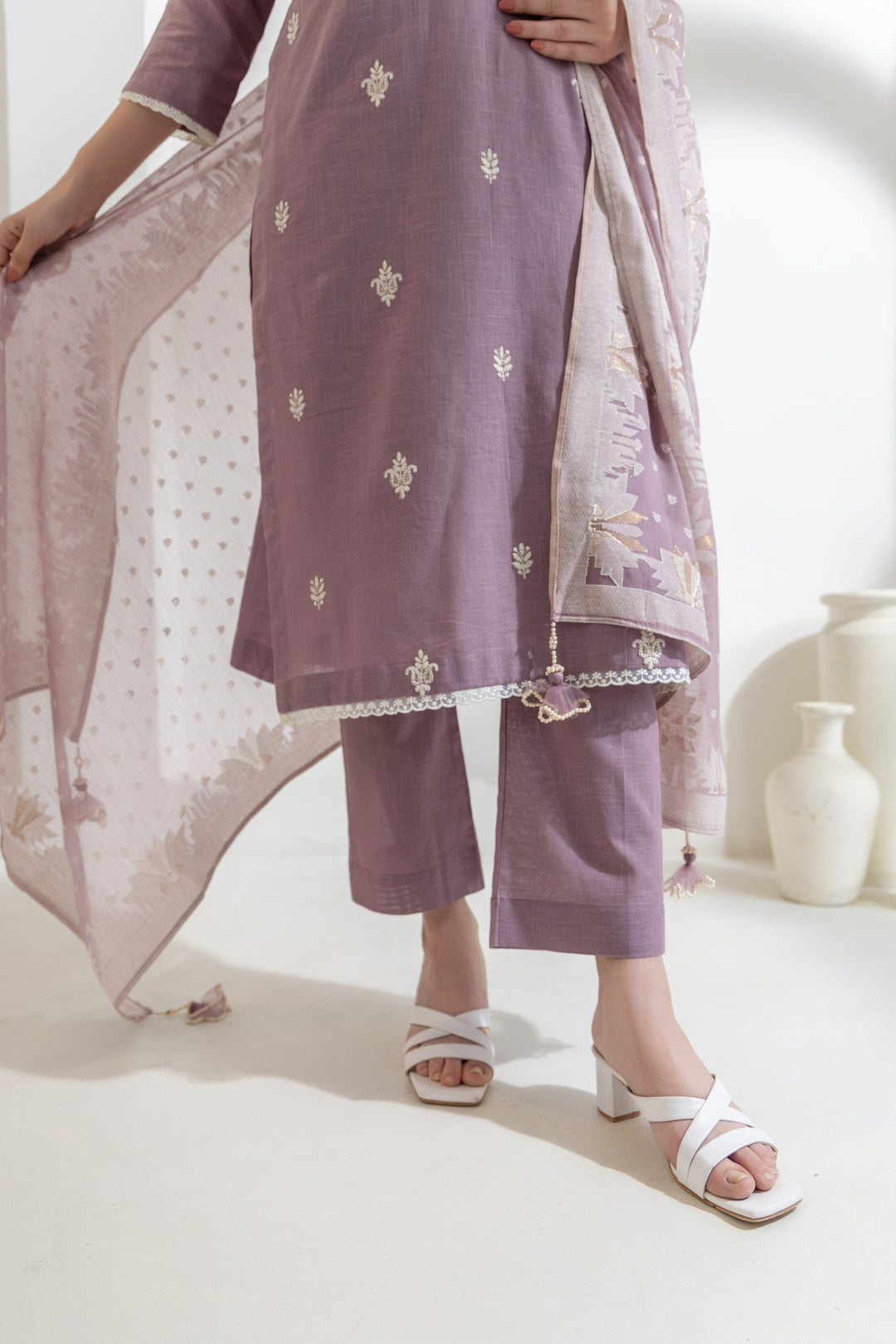 Nazneen - Embroidered Cotton Linen Set